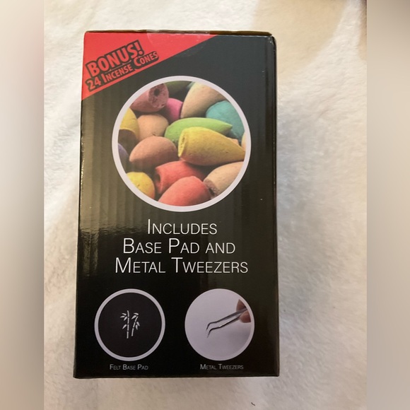 Incense Fountain Ceramic Burner with 4 Scents - Picture 2 of 4